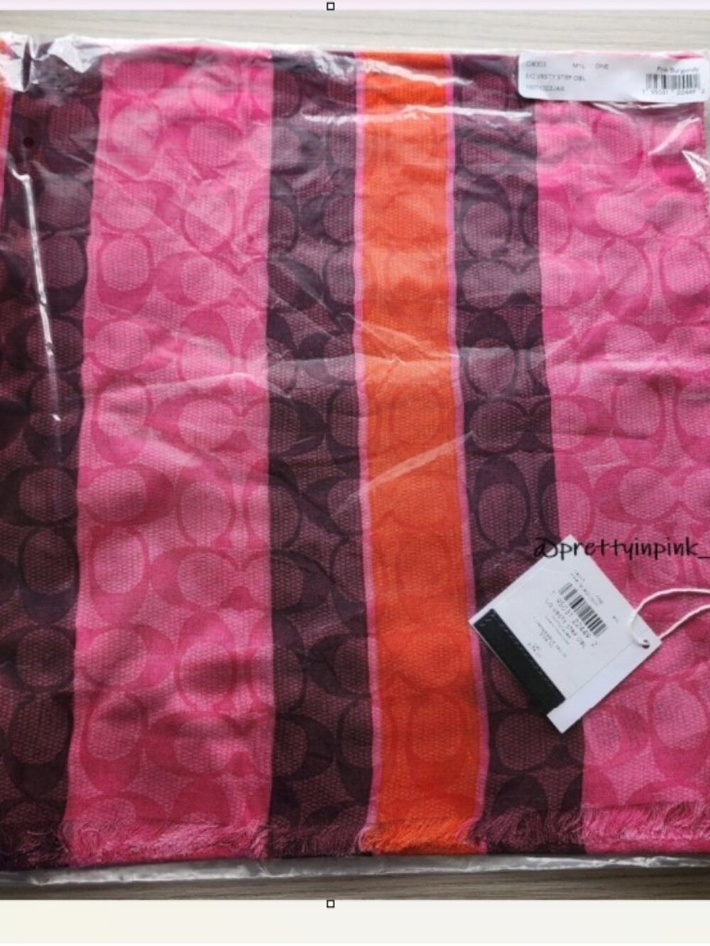 NEW COACH Signature Varsity Stripe OBLONG SCARF NWT - Picture 3 of 3